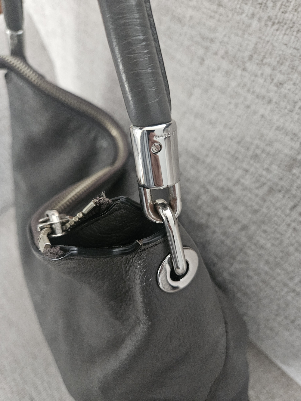 Marc by Marc Jacobs Slate Gray Pebbled Leather Hobo Shoulder Bag - Picture 5 of 12